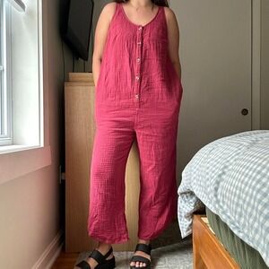Isabel Maternity‎ Berry Cotton Wide Leg Jumpsuit Size Medium